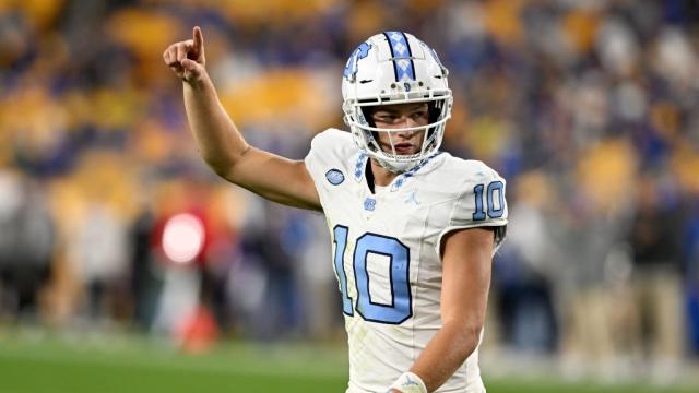 basketball-can-wait-for-now-as-duke-kansas-kentucky-and-north-carolina-rise-in-football