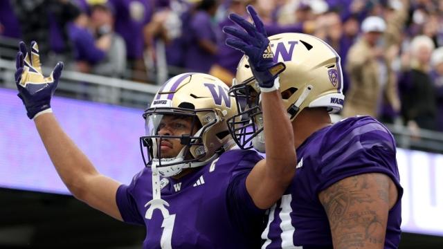 washington-notre-dame-rise-in-latest-ap-poll-after-top-10-wins