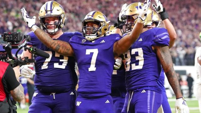 college-football-scores-top-25-rankings-schedule-results-for-bowl-games