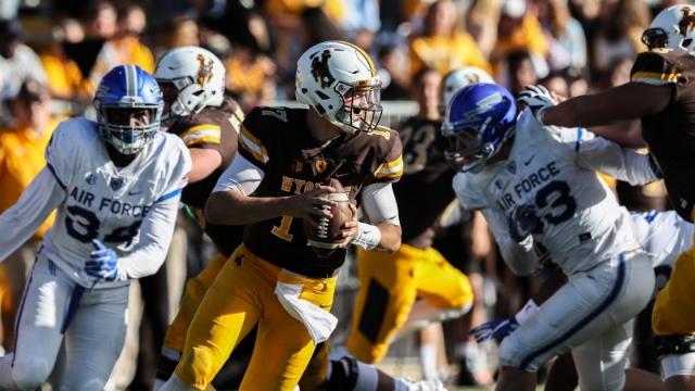 josh-allen-college-football-career-stats-highlights-records