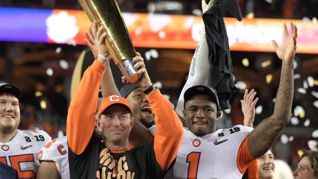 how-the-college-football-playoff-works-youth-football-play